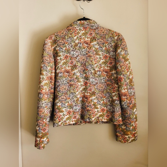 Vintage Rem Martino Floral Tapestry Blazer – 1980s Romantic Revival - Picture 4 of 8